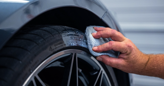 3 Expert Tips: Get the Best Tire Shine with No Sling