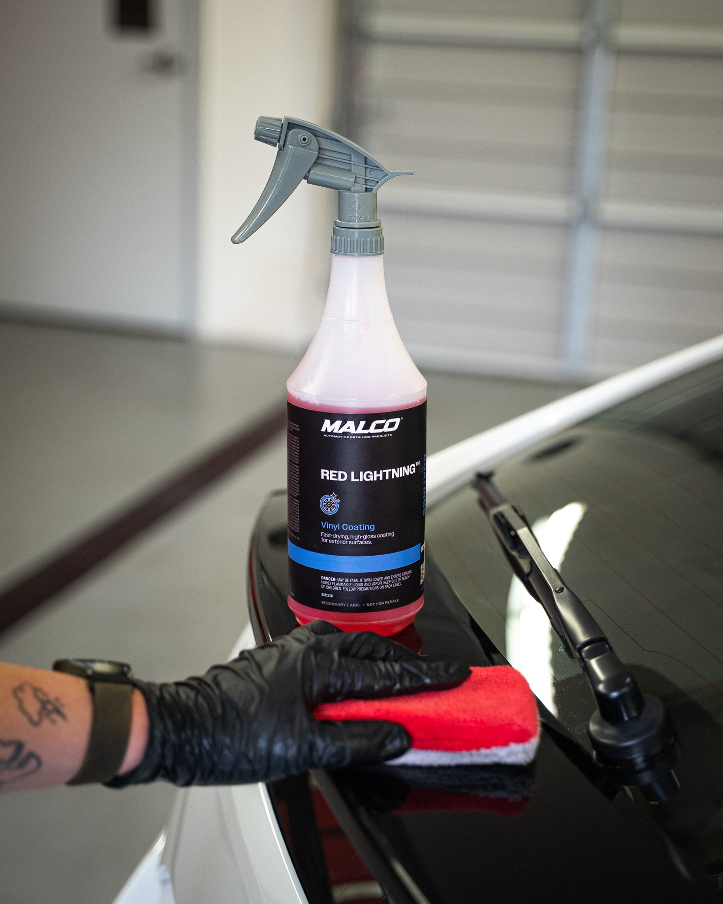 Malco Automotive Red Lightning ™ Vinyl Coating